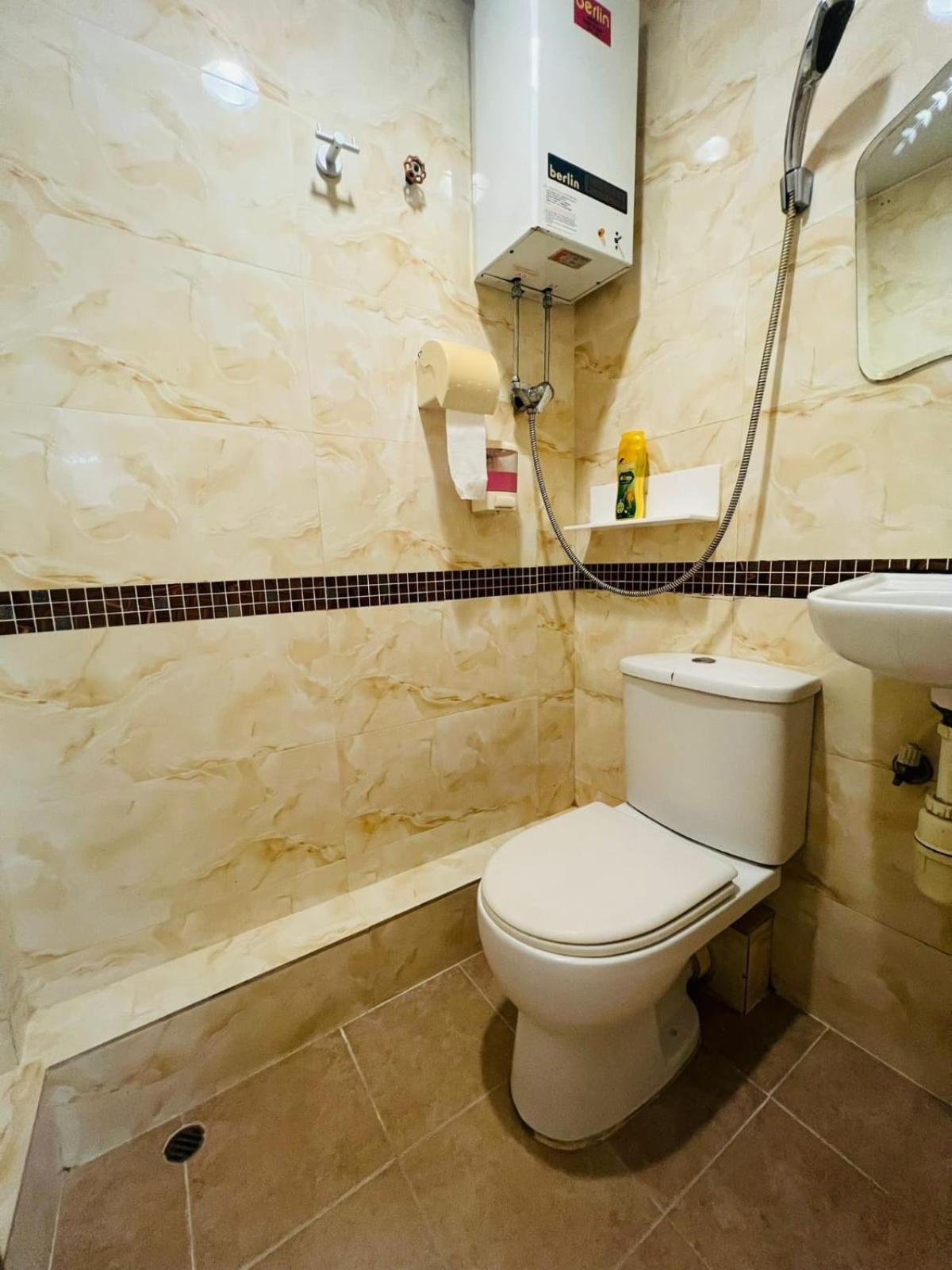 Holiday Guest House Hong Kong Esterno foto