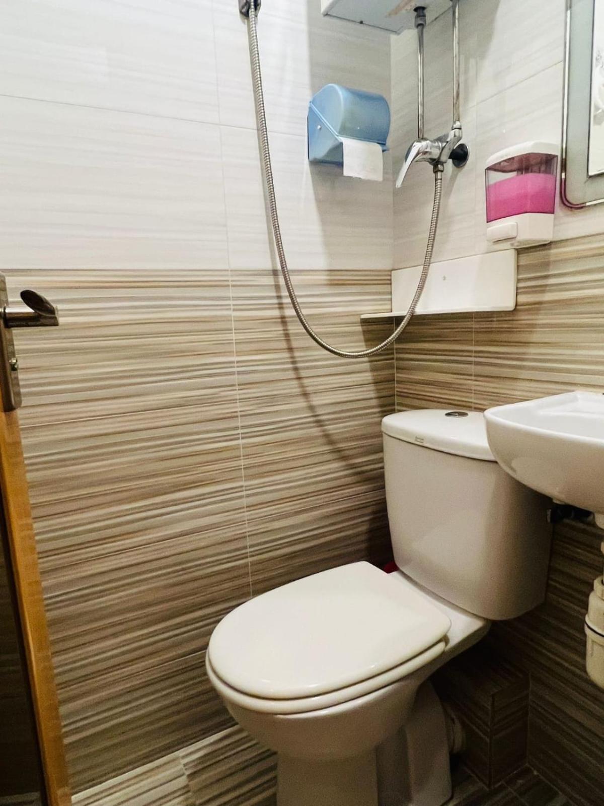 Holiday Guest House Hong Kong Esterno foto